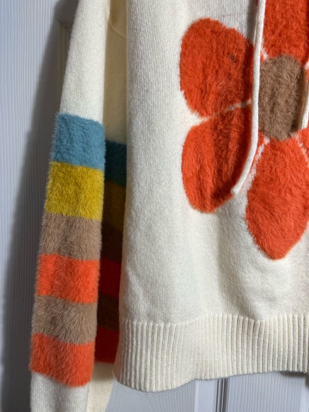 BiBi Cream Hoodie Sweater with Orange Flower L - Picture 4 of 7